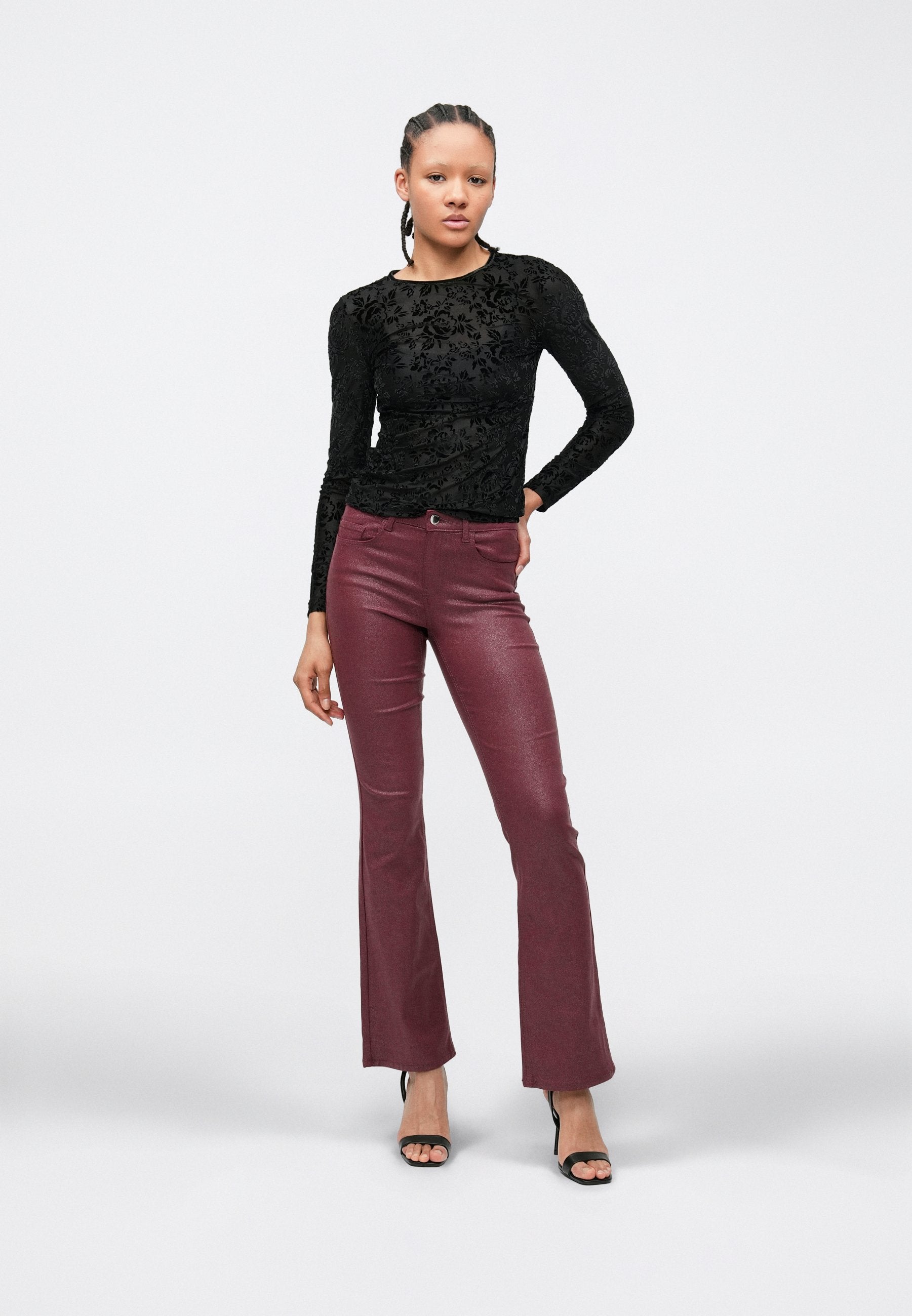 ONLCLARE FLARED GLITTER PANT Media 5