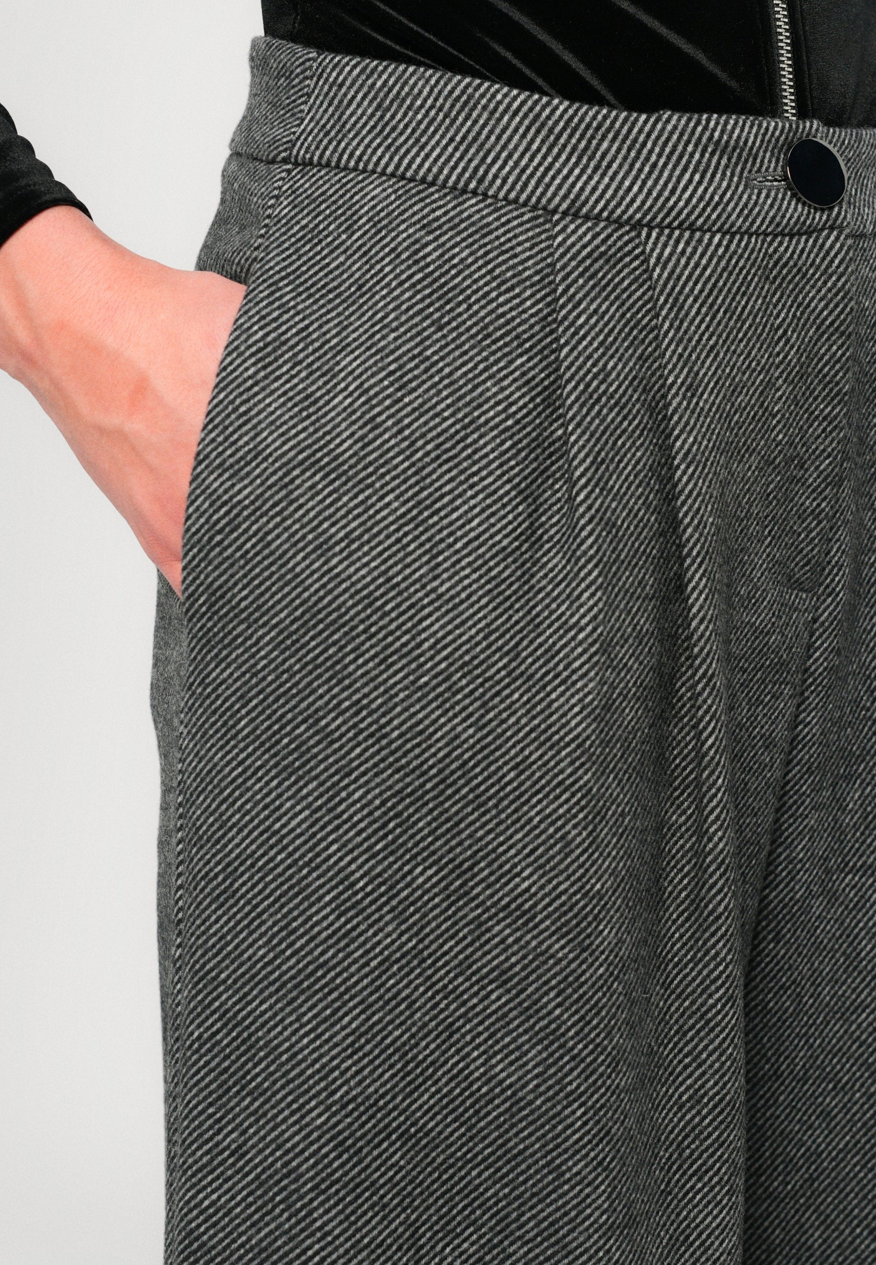 PANTALONI TROUSER Media 7