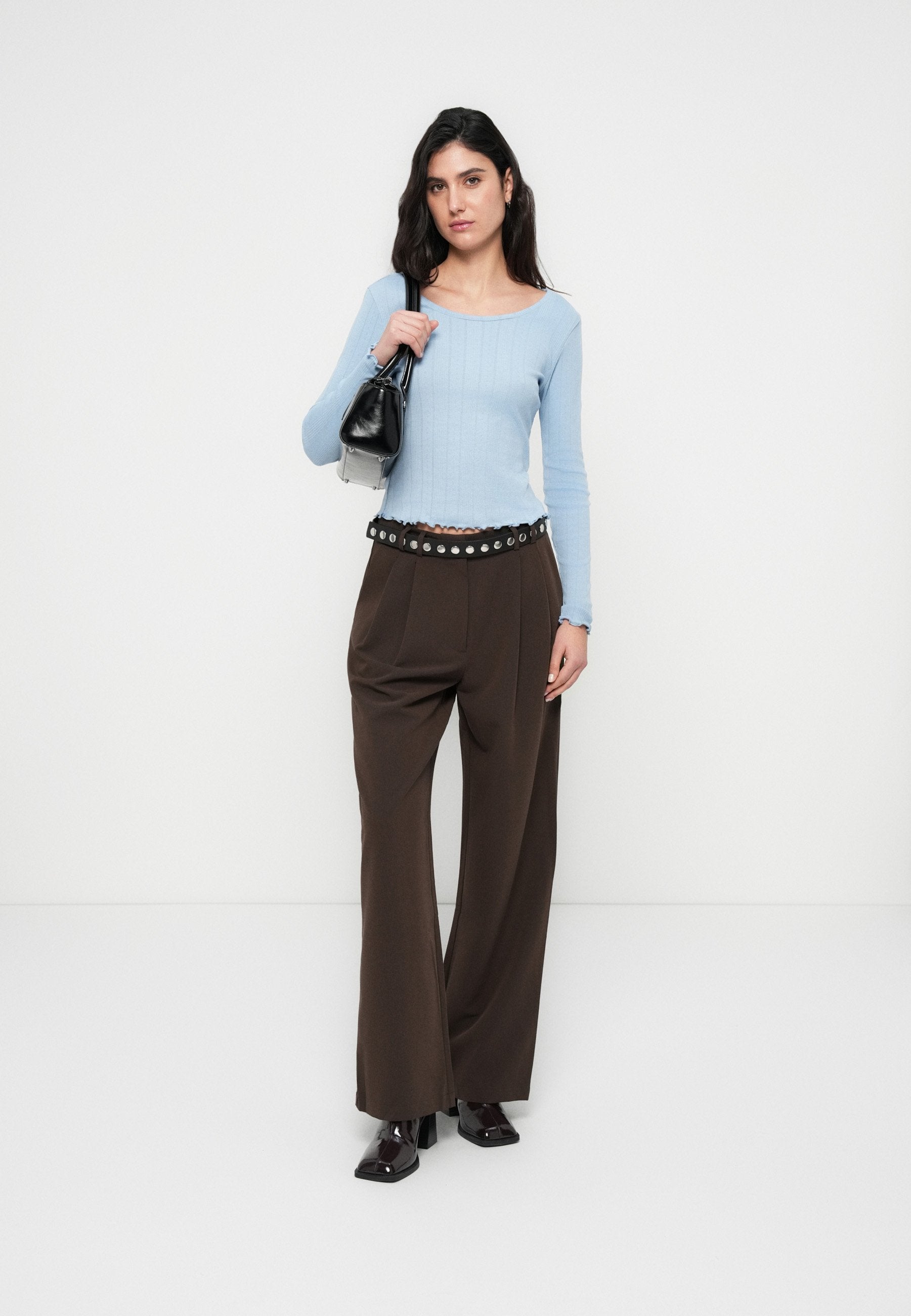 ONLY ONLTENNA O-NECK L/S TOP JRS NOOS