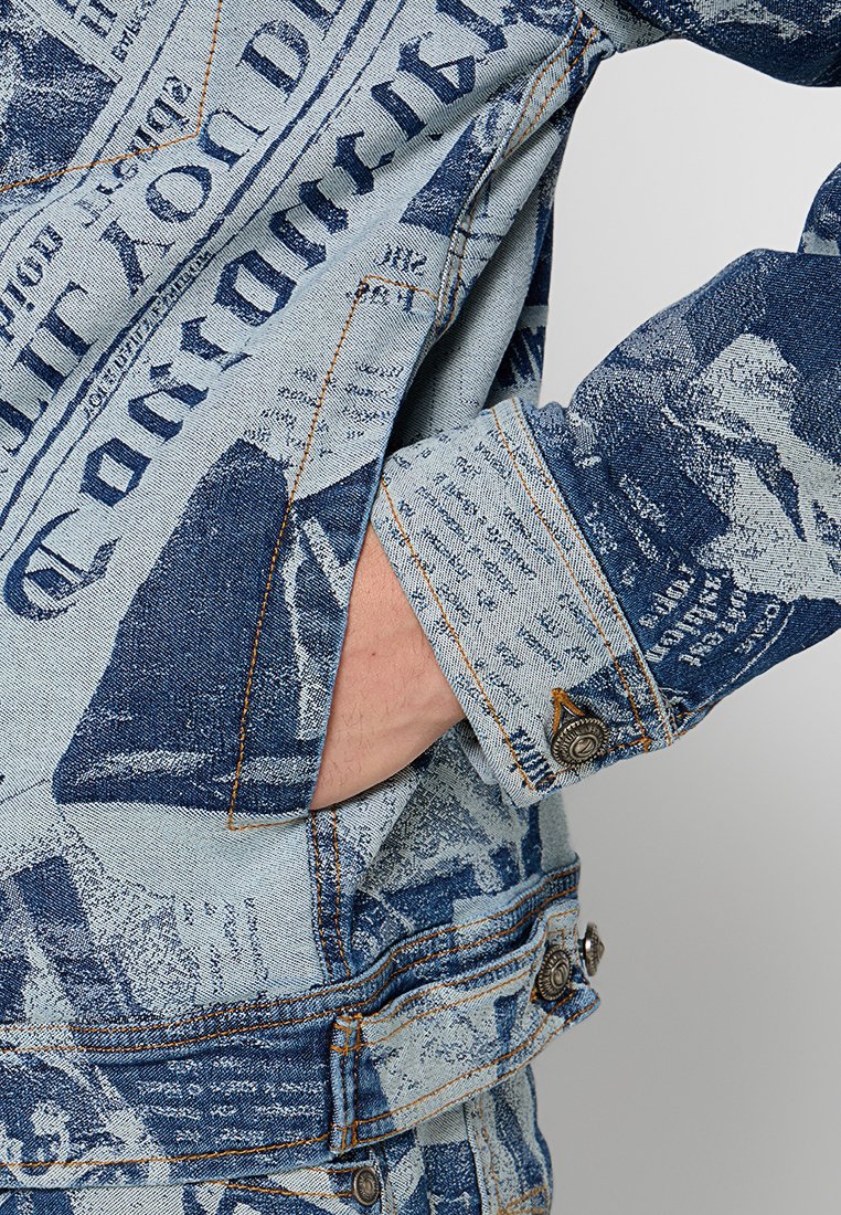 Versace Jeans Couture