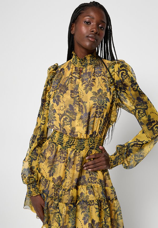 Versace Jeans Couture