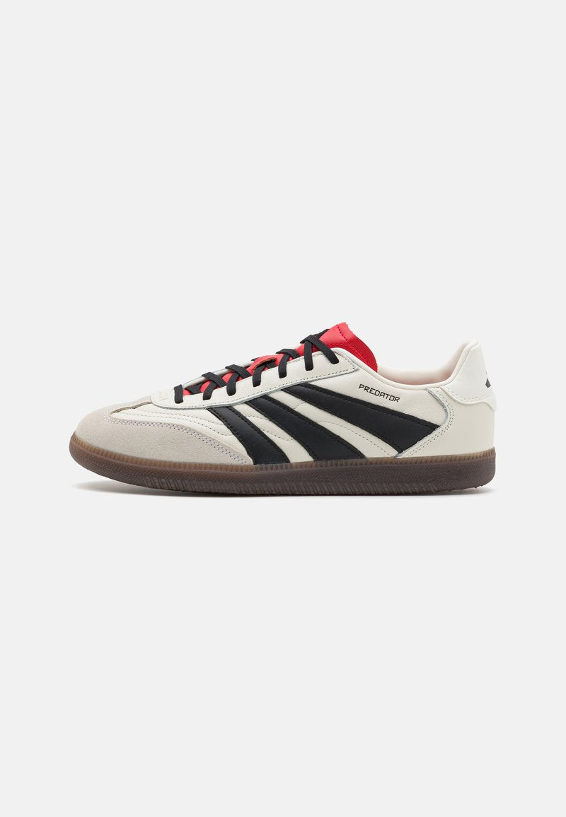 PREDATOR FREESTYLE INDOOR Media 1