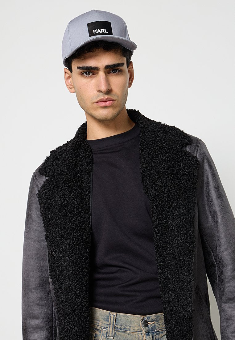 KARL LAGERFELD Cap Media 2