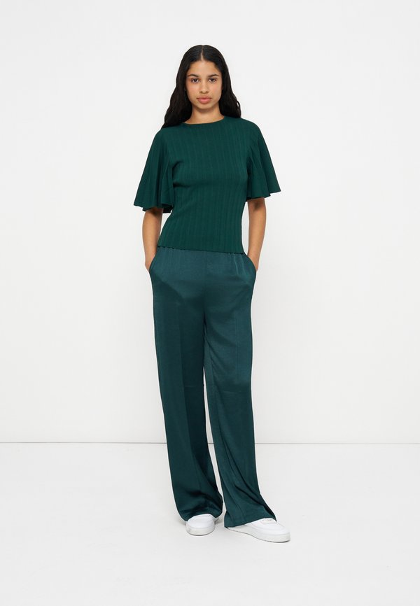 Ted Baker UMAIBO