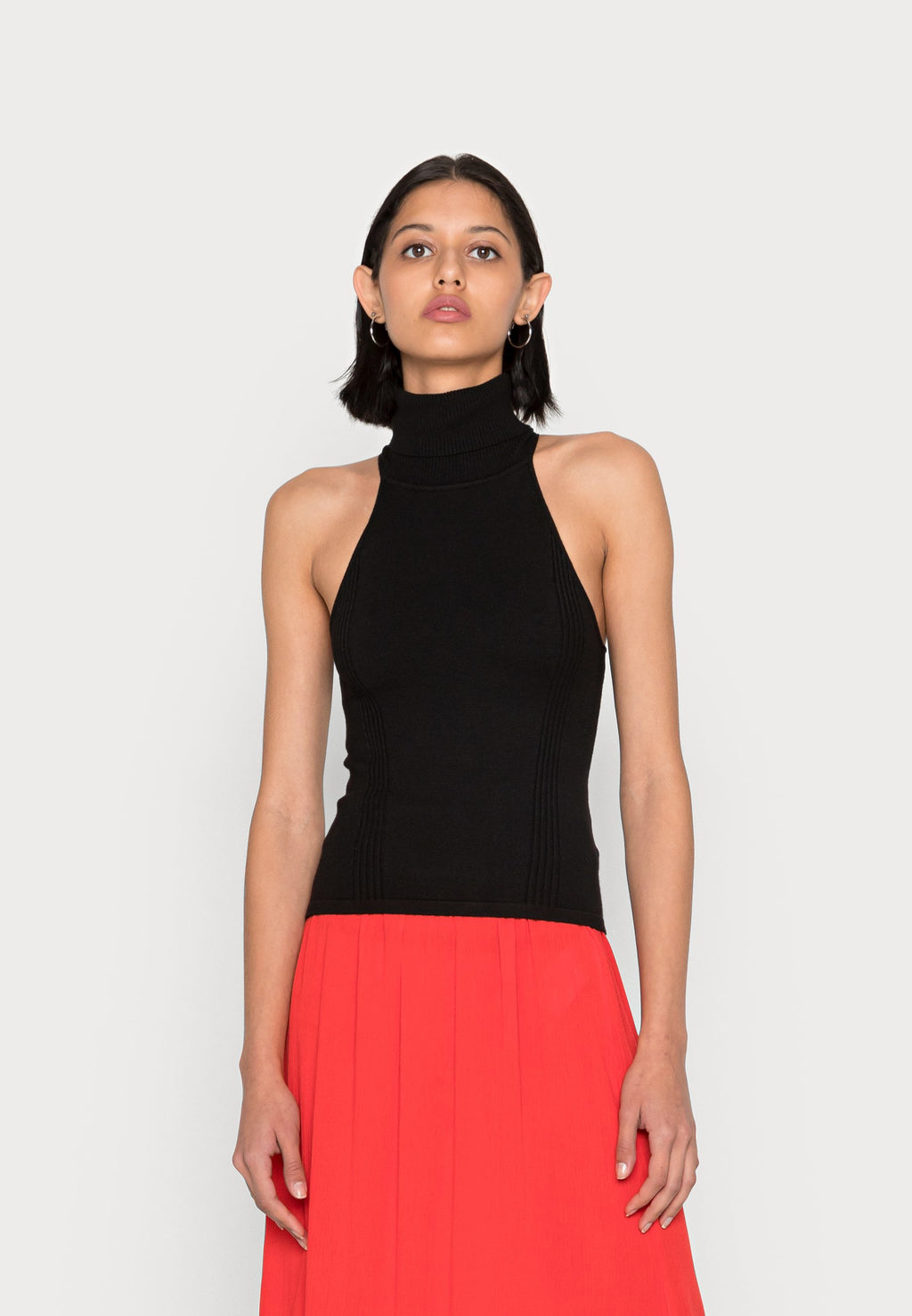 Good American ANGLED RIB HALTER