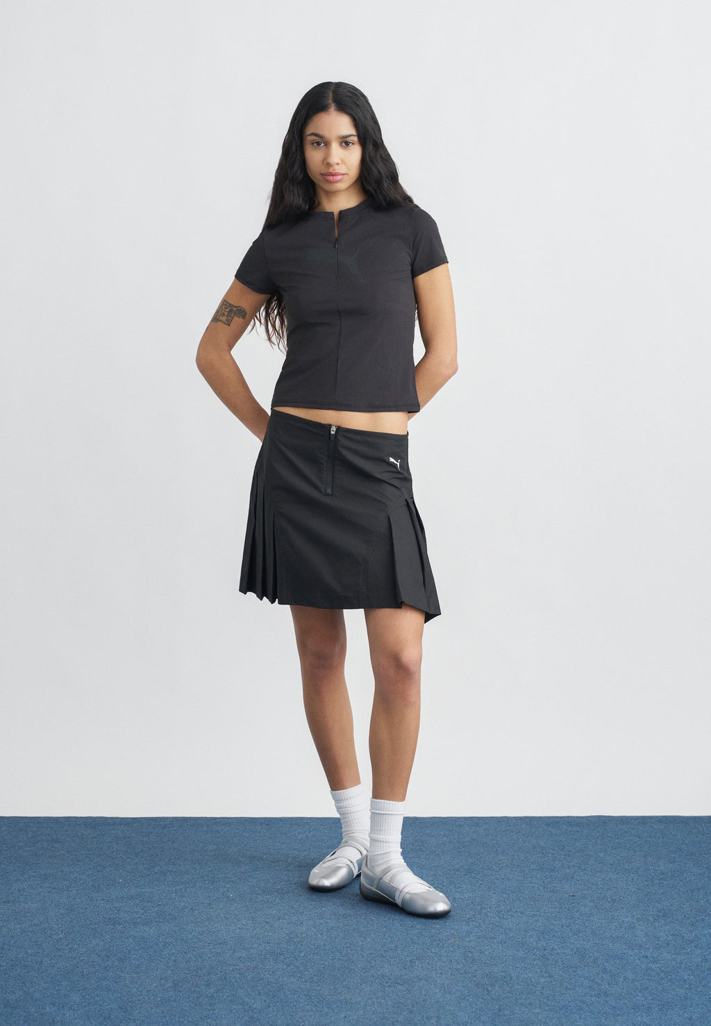 Puma DARE TO SLIM HALF ZIP GRAPHIC TEE