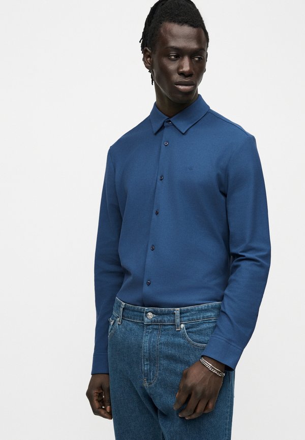 Calvin Klein CASUAL SLIM