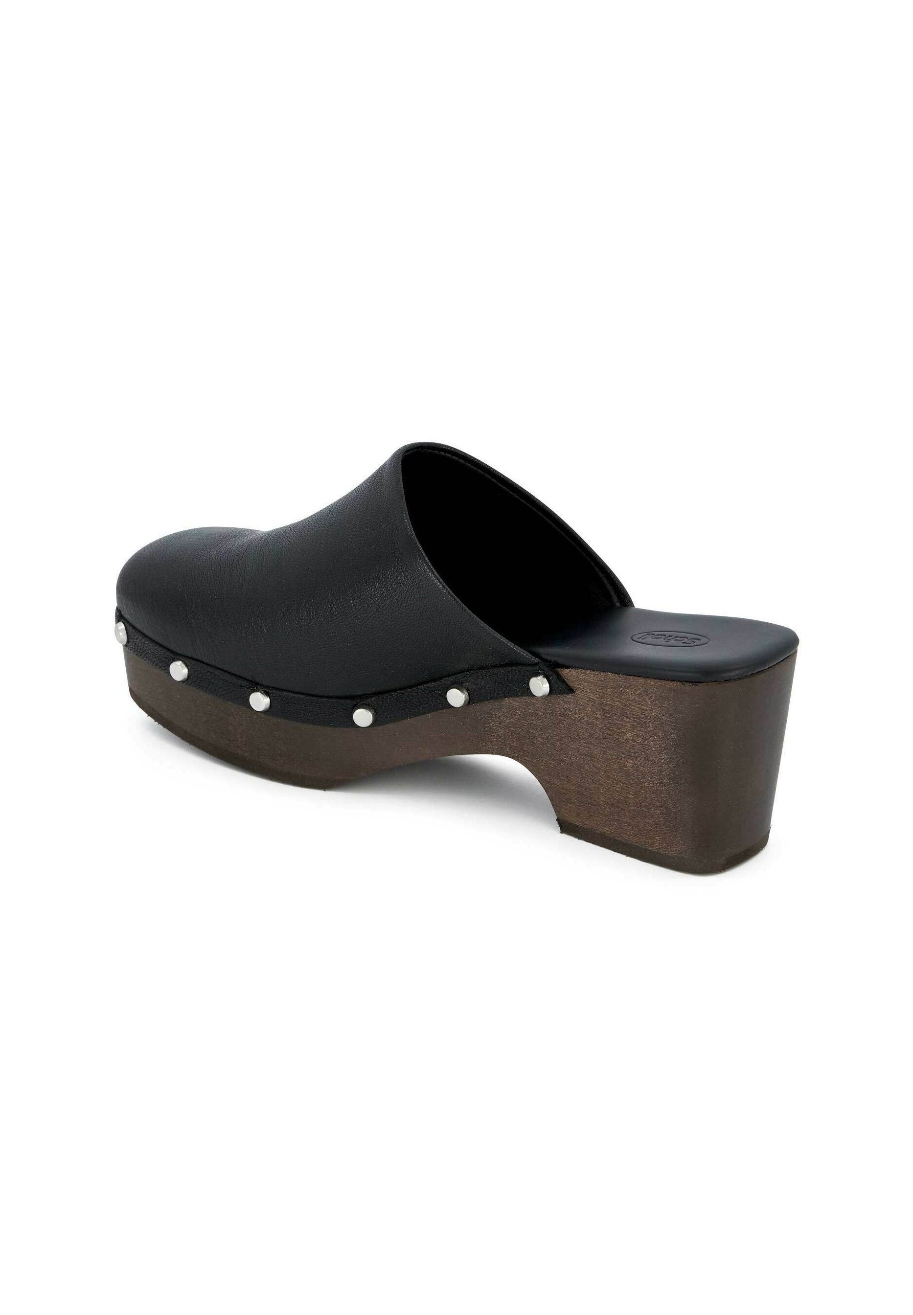 Scholl