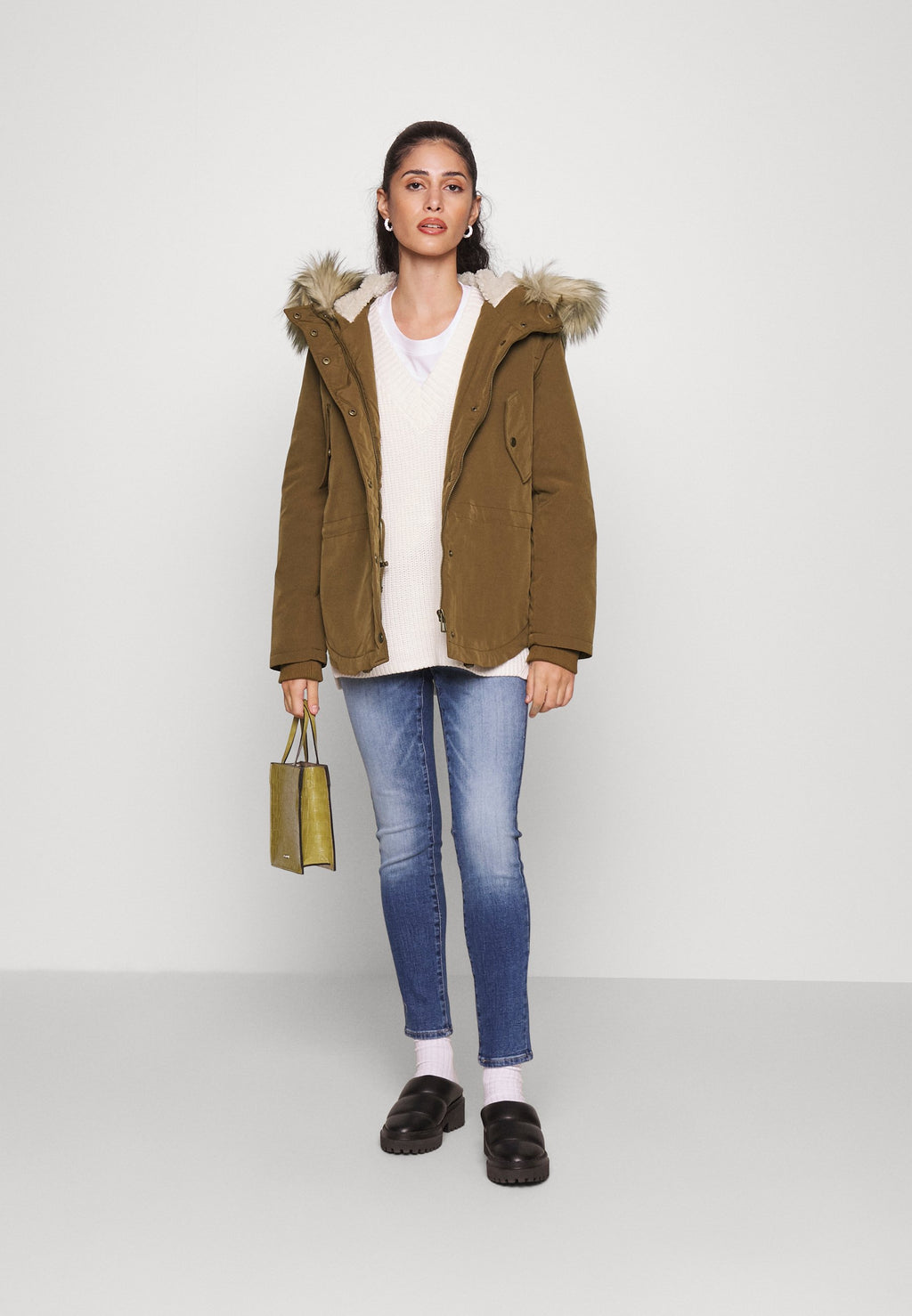 ONLESTHERPARKA Media 2