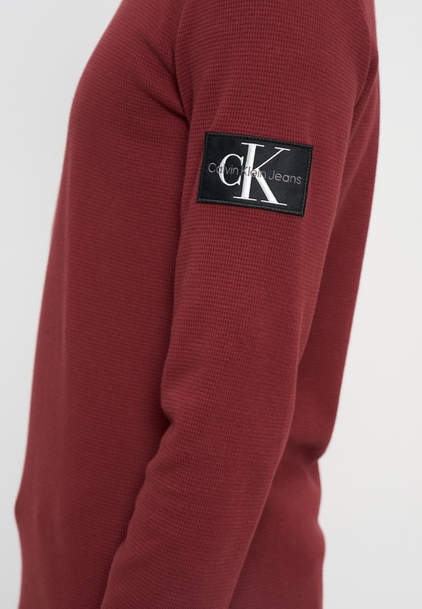 Calvin Klein Jeans