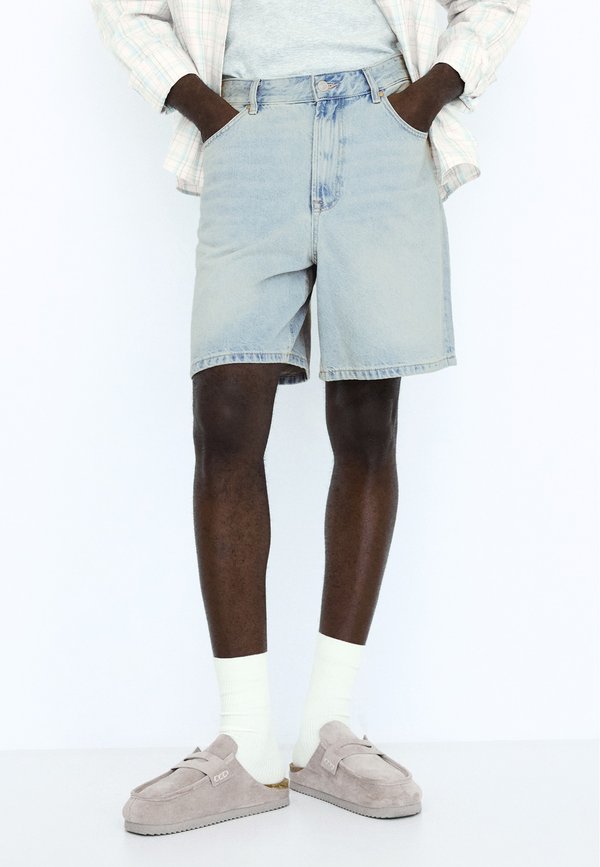 Bershka Denim shorts - light blue