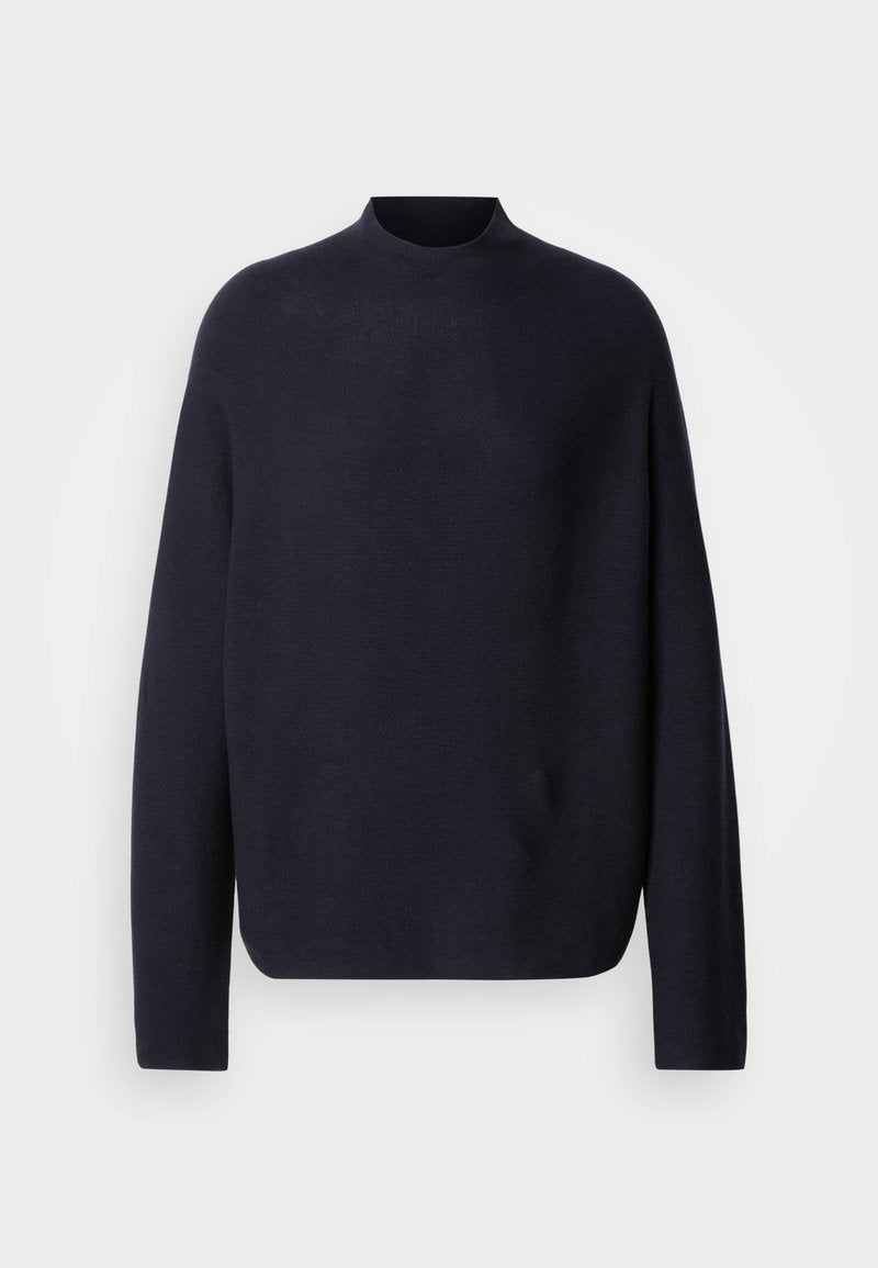 LONGSLEEVE STAND UP COLLAR Media 1