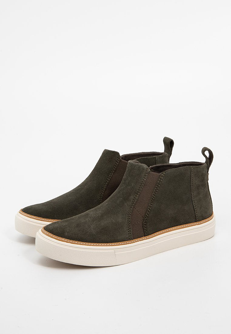TOMS BRYCE