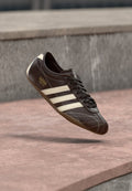 adidas Originals TOKYO - Trainers - aurora coffee/off white/gold-coloured metallic