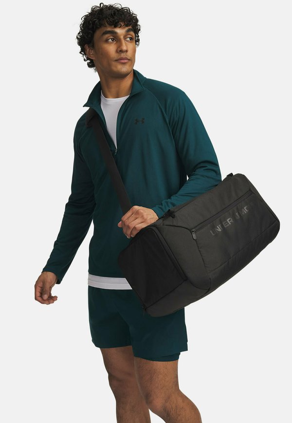 Under Armour UNDENIABLE SMALL UNISEX - Sports bag - black
