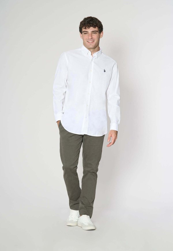 U.S. Polo Assn. IN REGULAR FIT LOGO