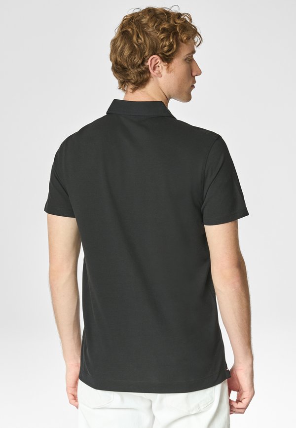 U.S. Polo Assn.
