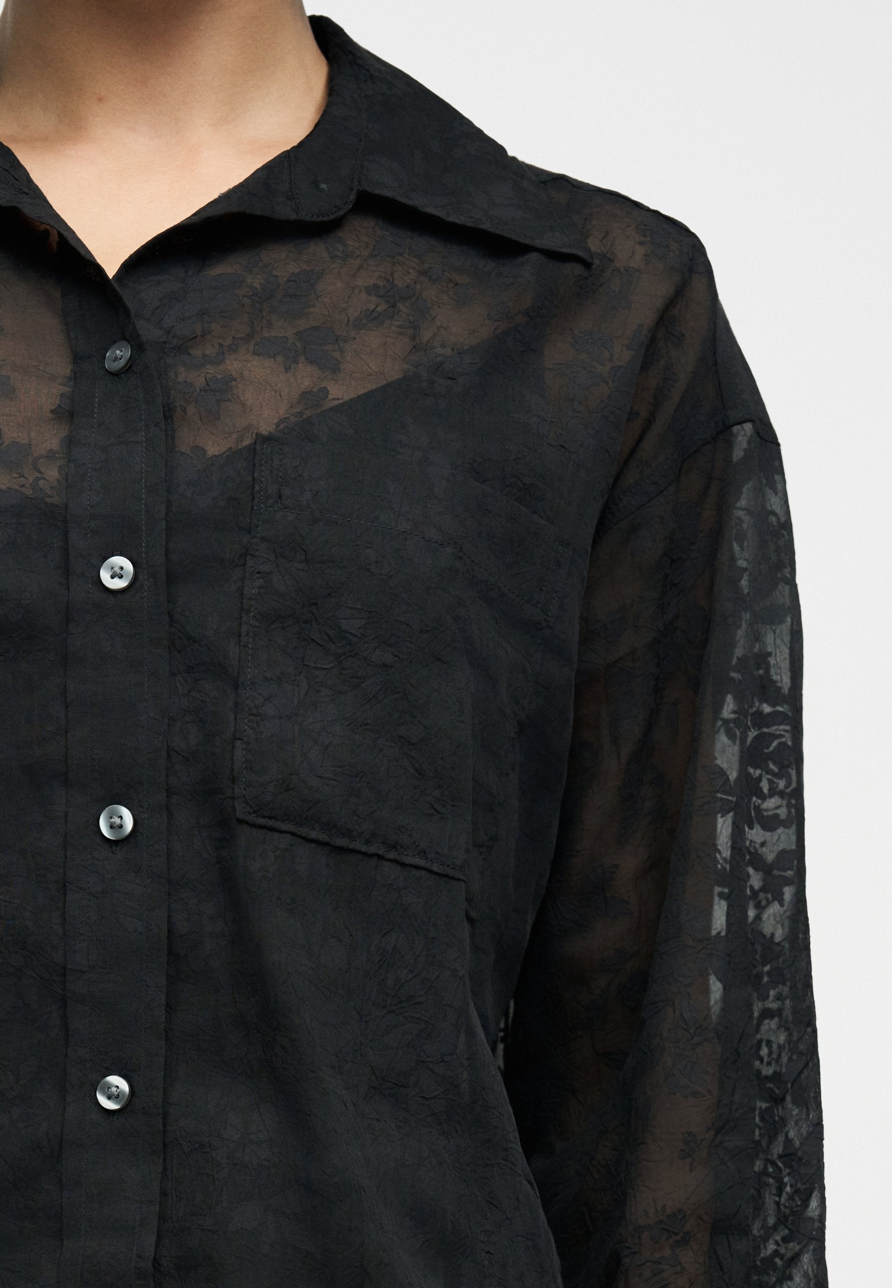 GAP STRAIGHT CROPPED SHIRT