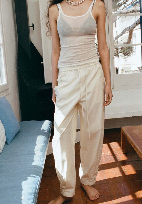 Mango ADULT - Trousers - off-white