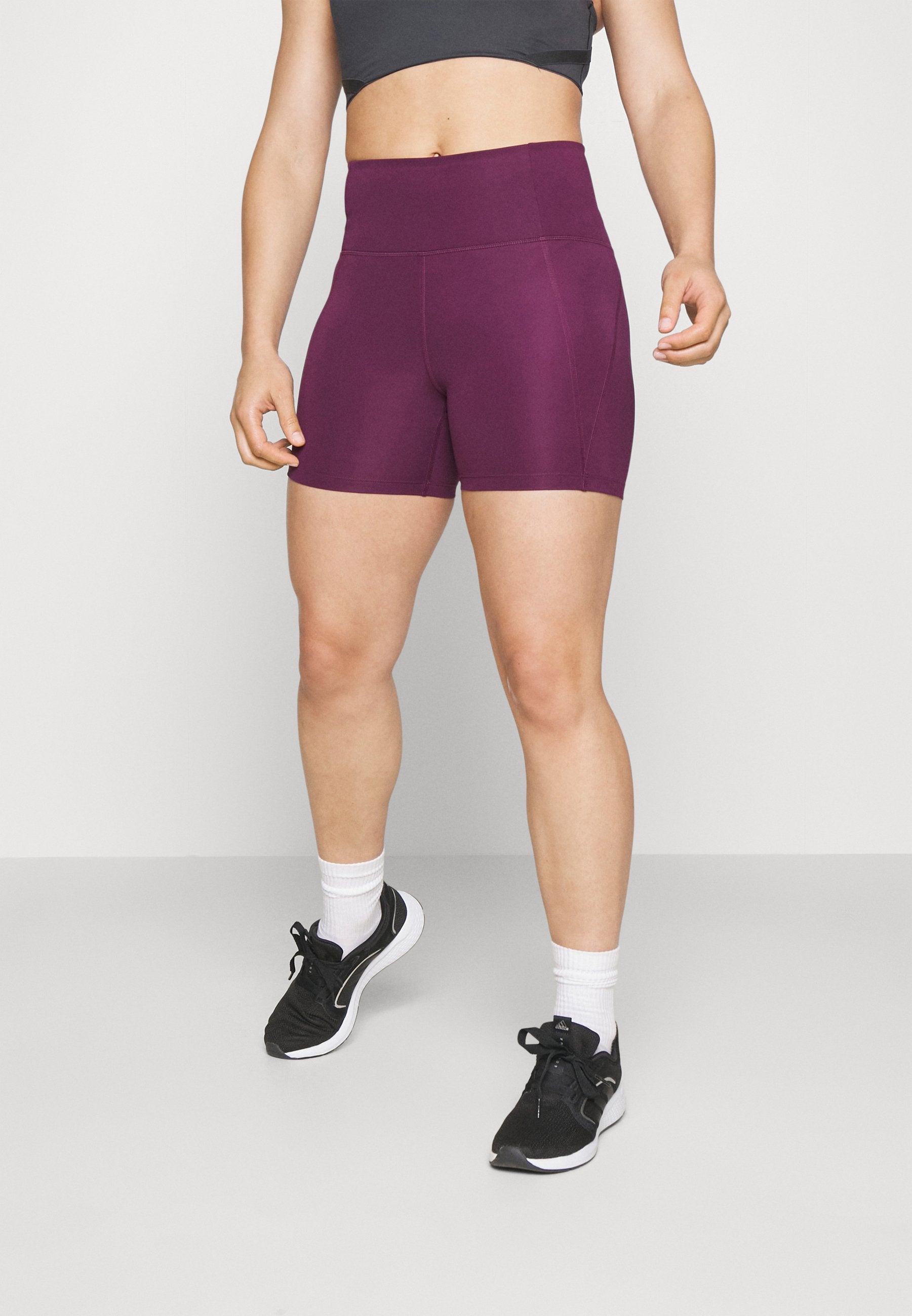 Girlfriend Collective RUN SHORTS