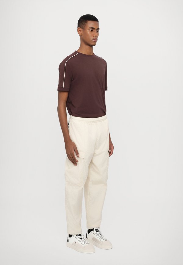EA7 Emporio Armani
