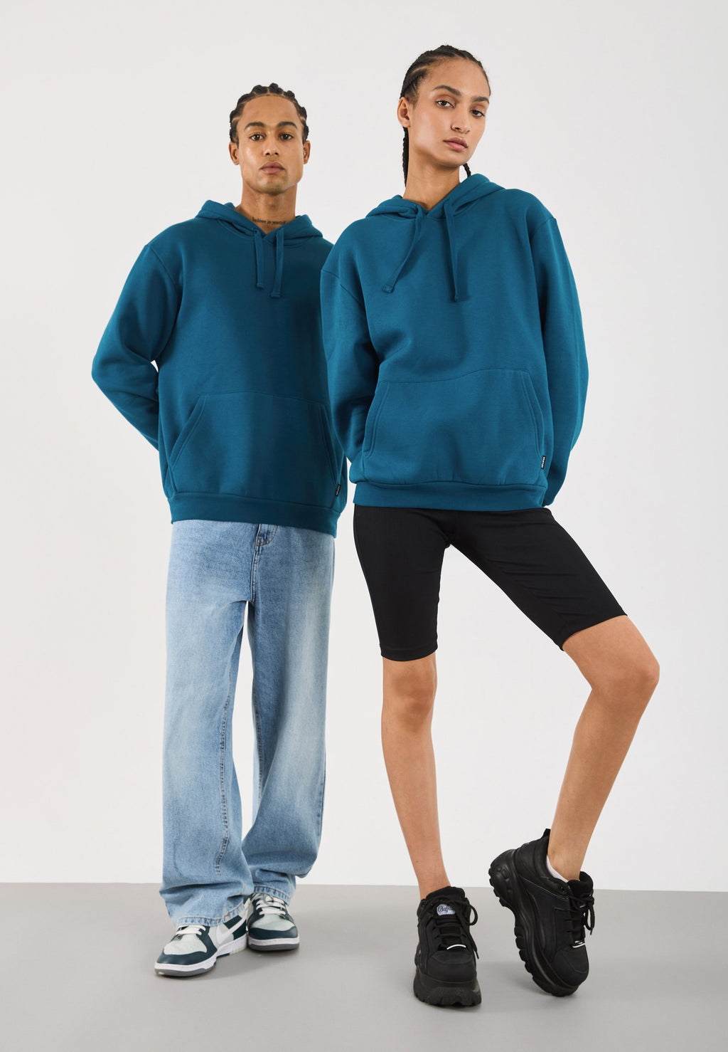 YOURTURN UNISEX RELAXED FIT HOODIE