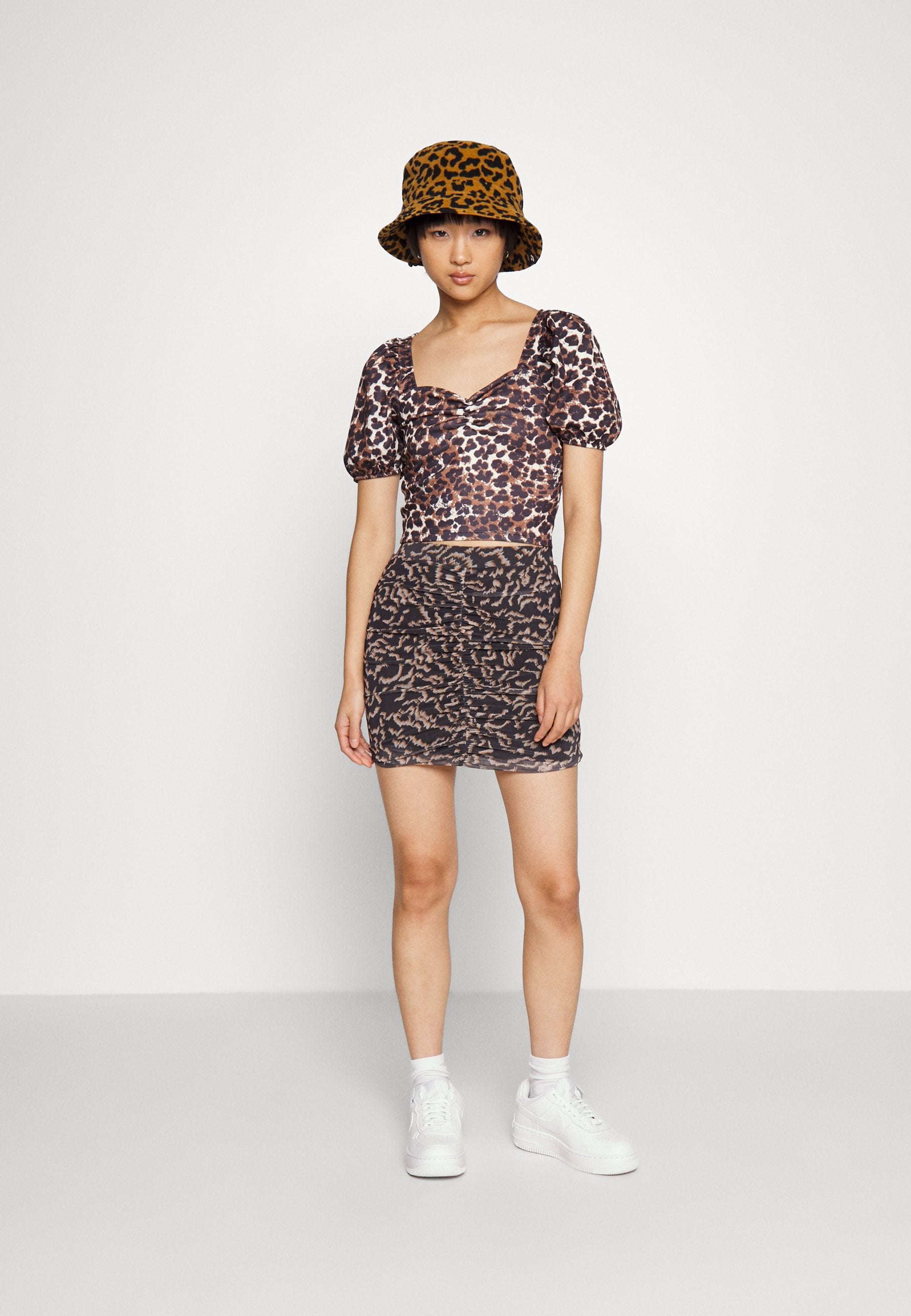 Noisy May Petite NMZAMMIE MINI SKIRT