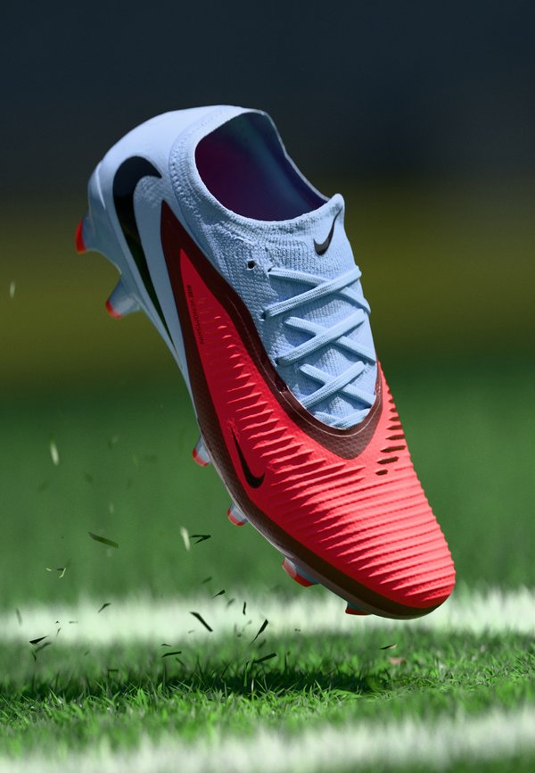 Nike Performance PHANTOM 6 LOW PRO FG UNISEX - Firm-ground football boots - royal tint/bright crimson