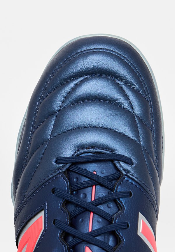 New Balance 442 PRO