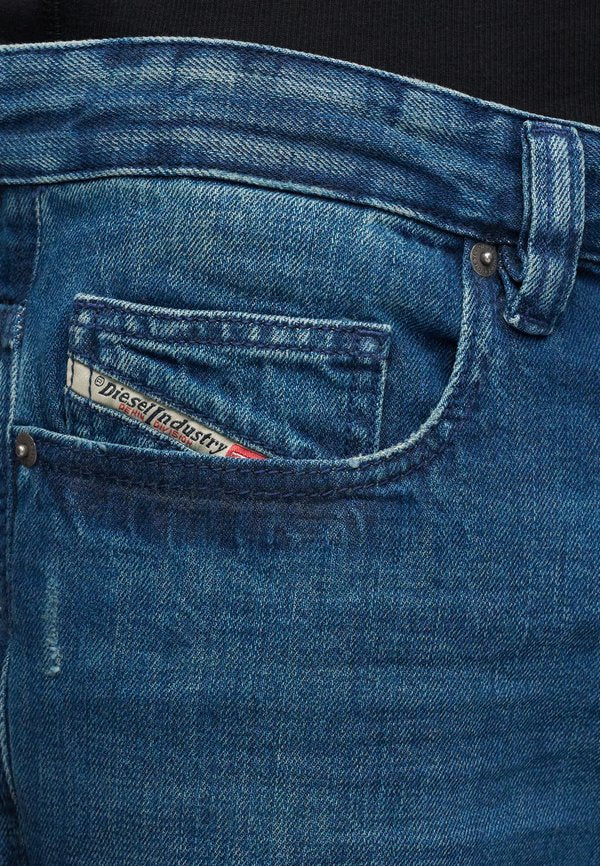 Diesel MACRO