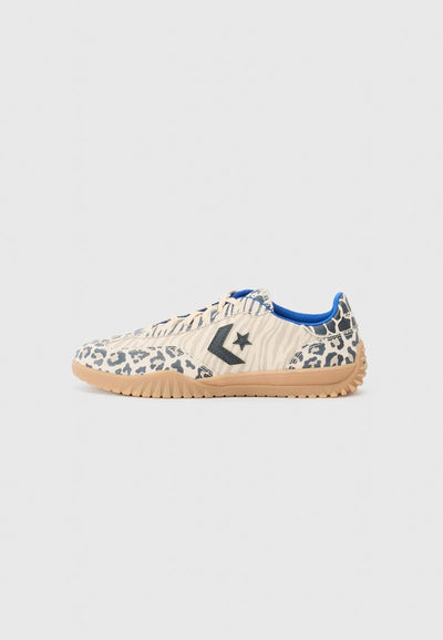 Converse RUN STAR TRAINER