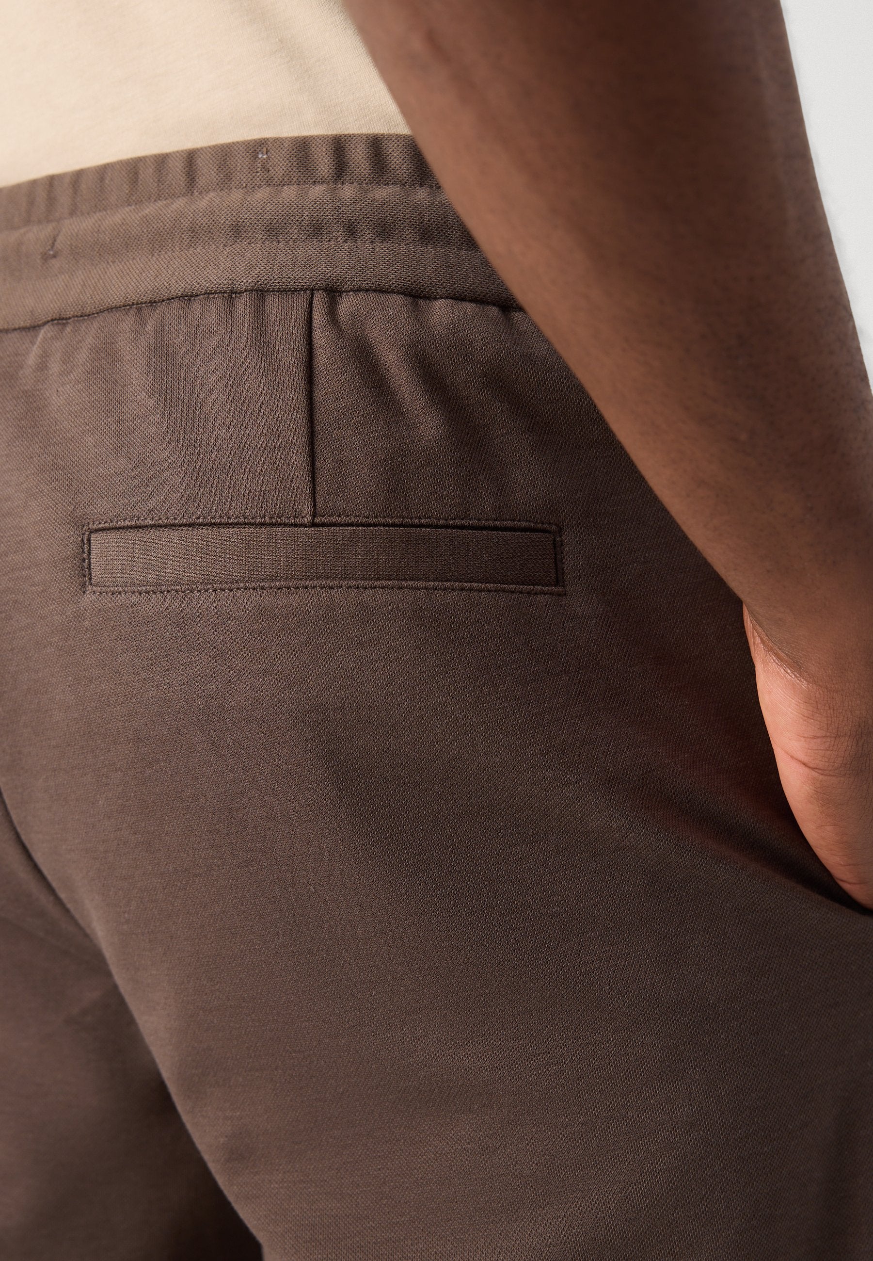 SUPERFLEX RELAXED FIT PANTS Media 5