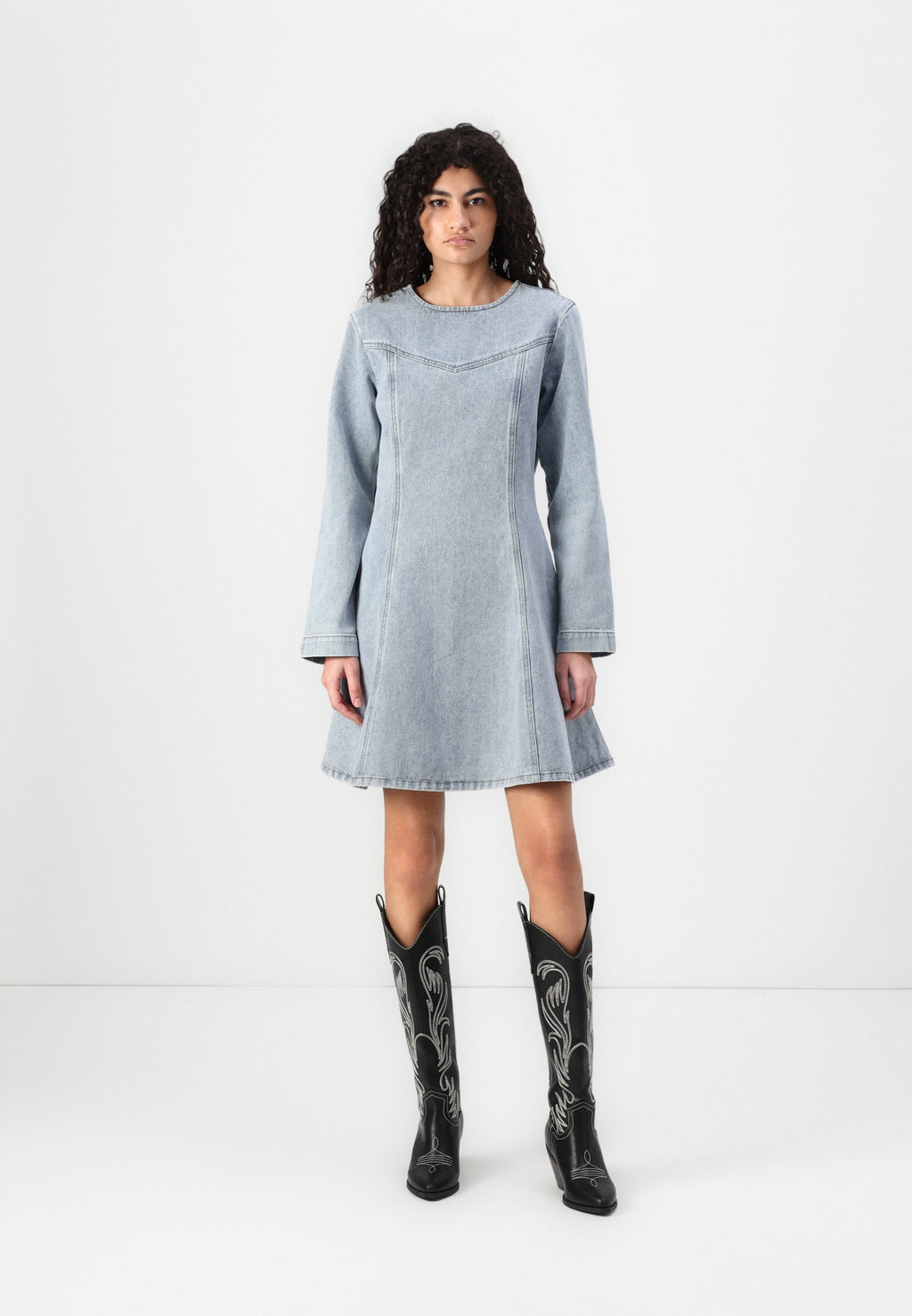 Object OBJYULIAN DRESS