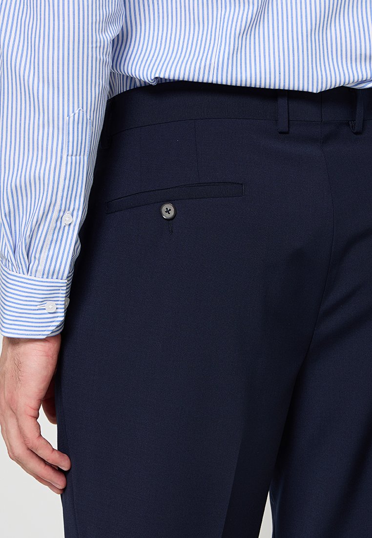 Michael Kors SLIM FIT