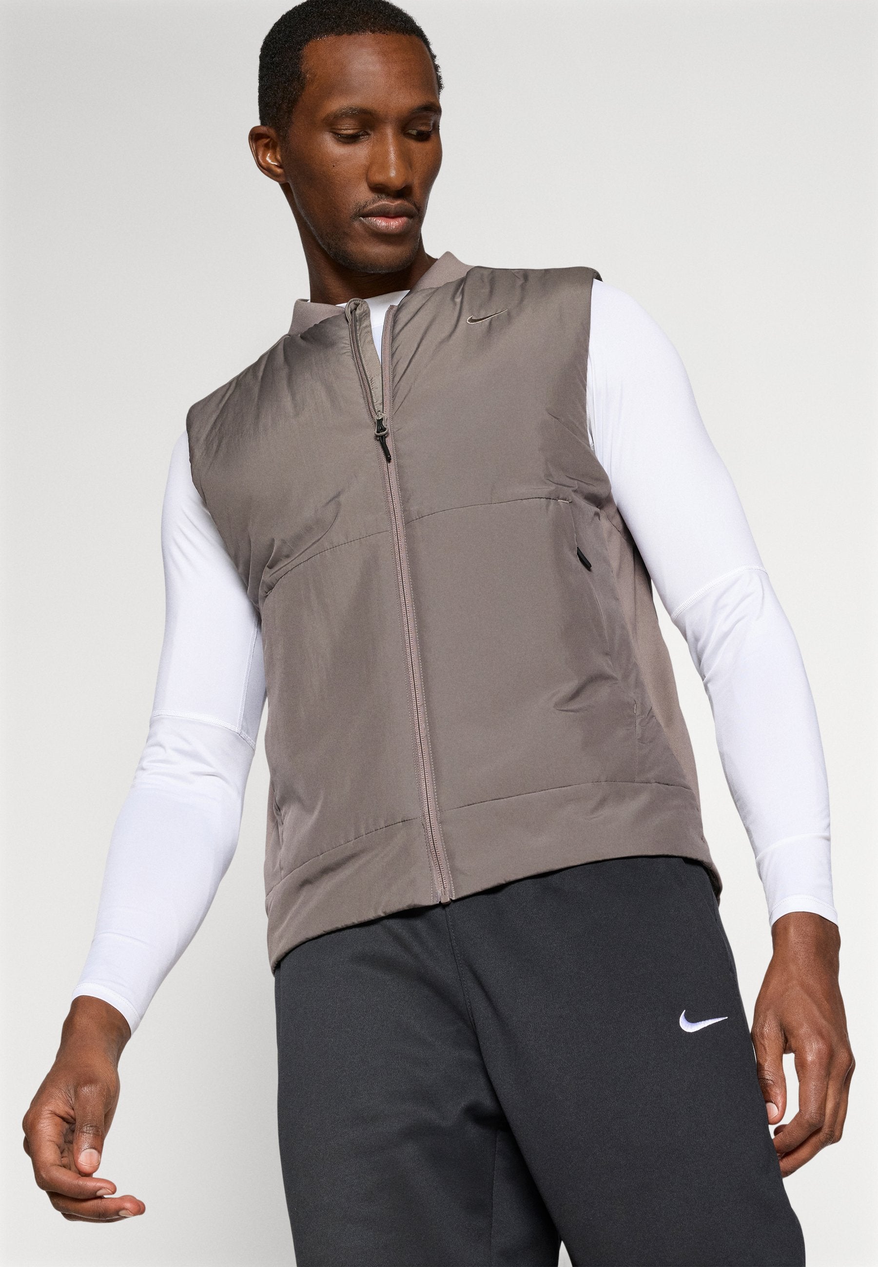Nike Performance UNLIMITED