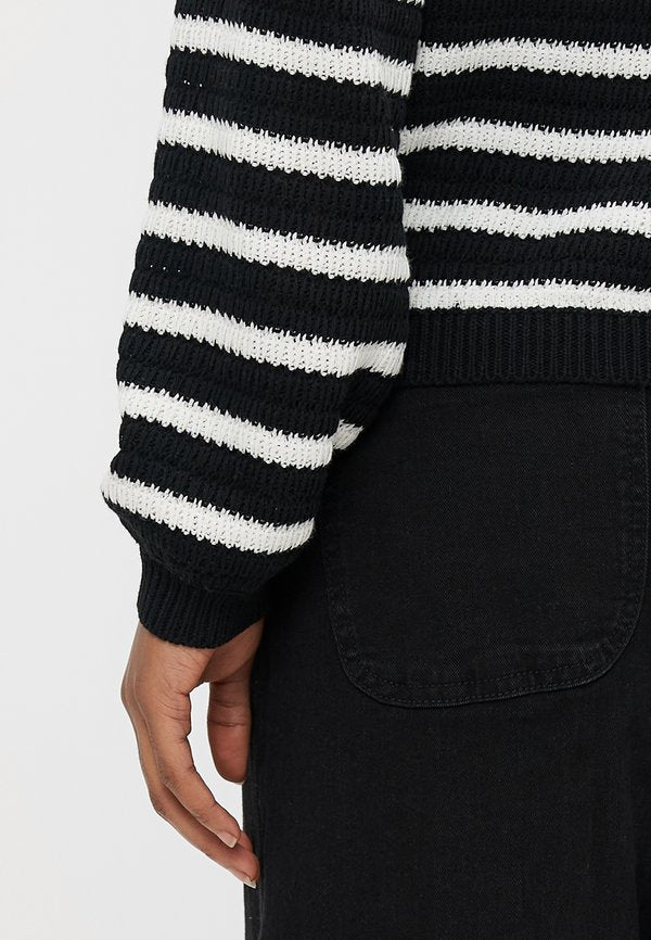 Vero Moda Petite VMGORGEOUS V NECK