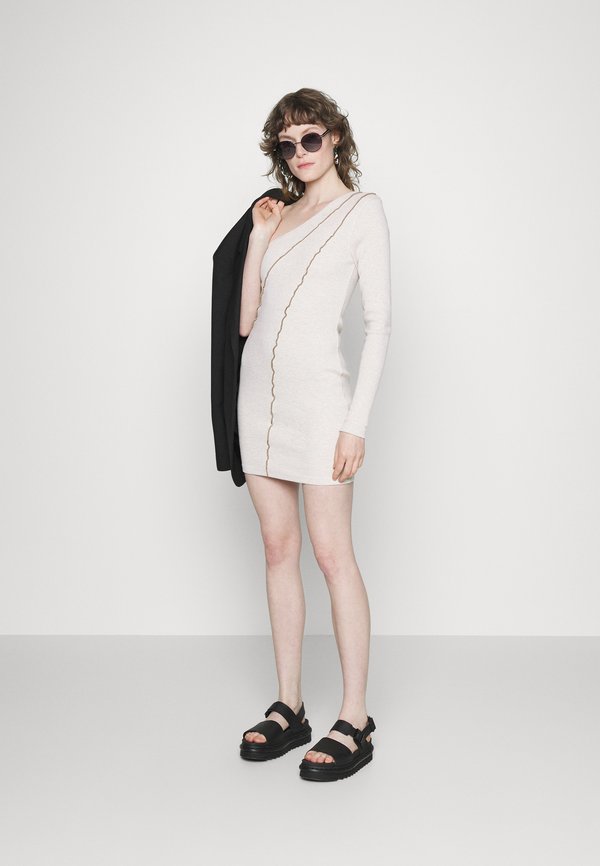 IN THE STYLE LIBERTY EXPOSED SEAM ONE SLEEVE DRESS