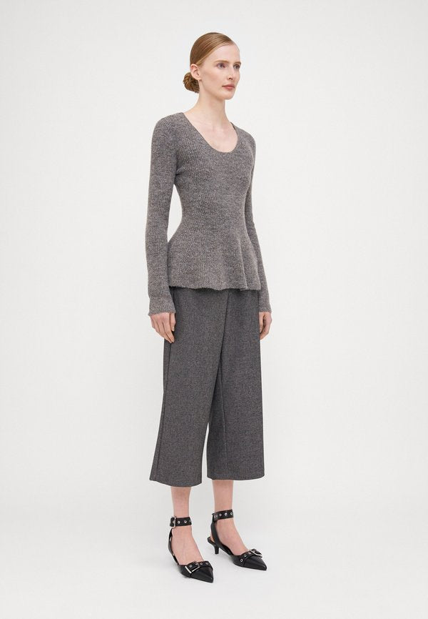 Vero Moda Tall VMDESMA U NECK PEPLUM