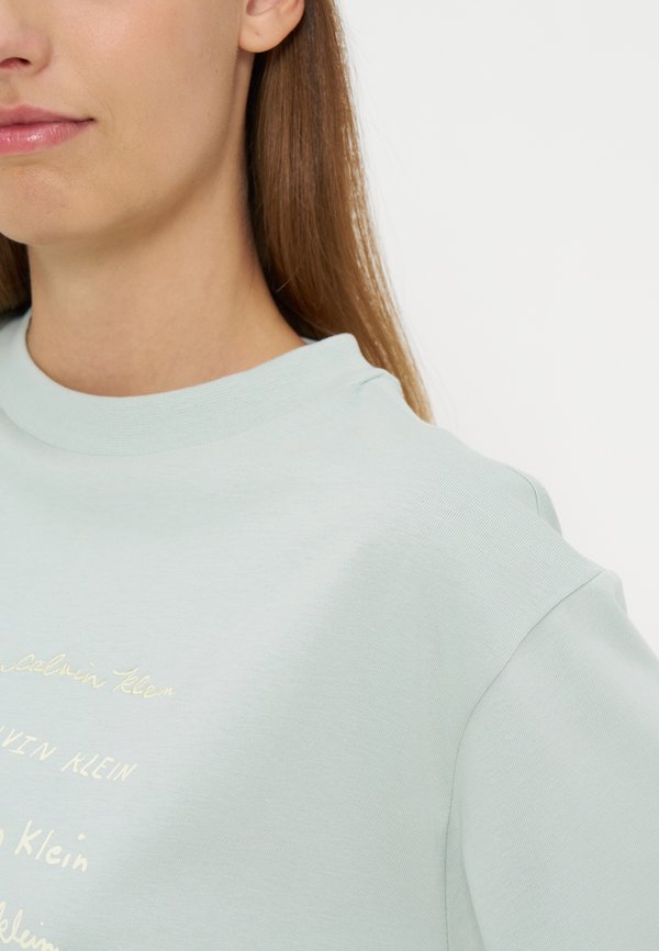 Calvin Klein Jeans BOXY FIT