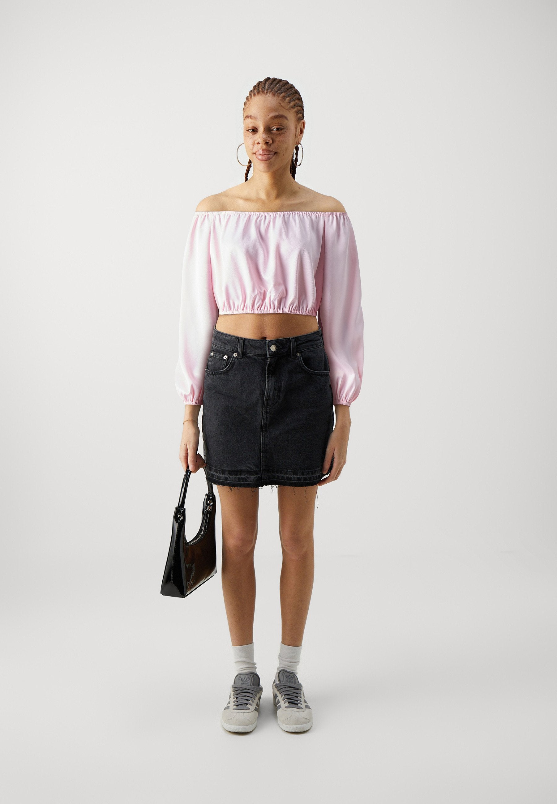 Pieces PCMARI OFF SHOULDER CROPPED