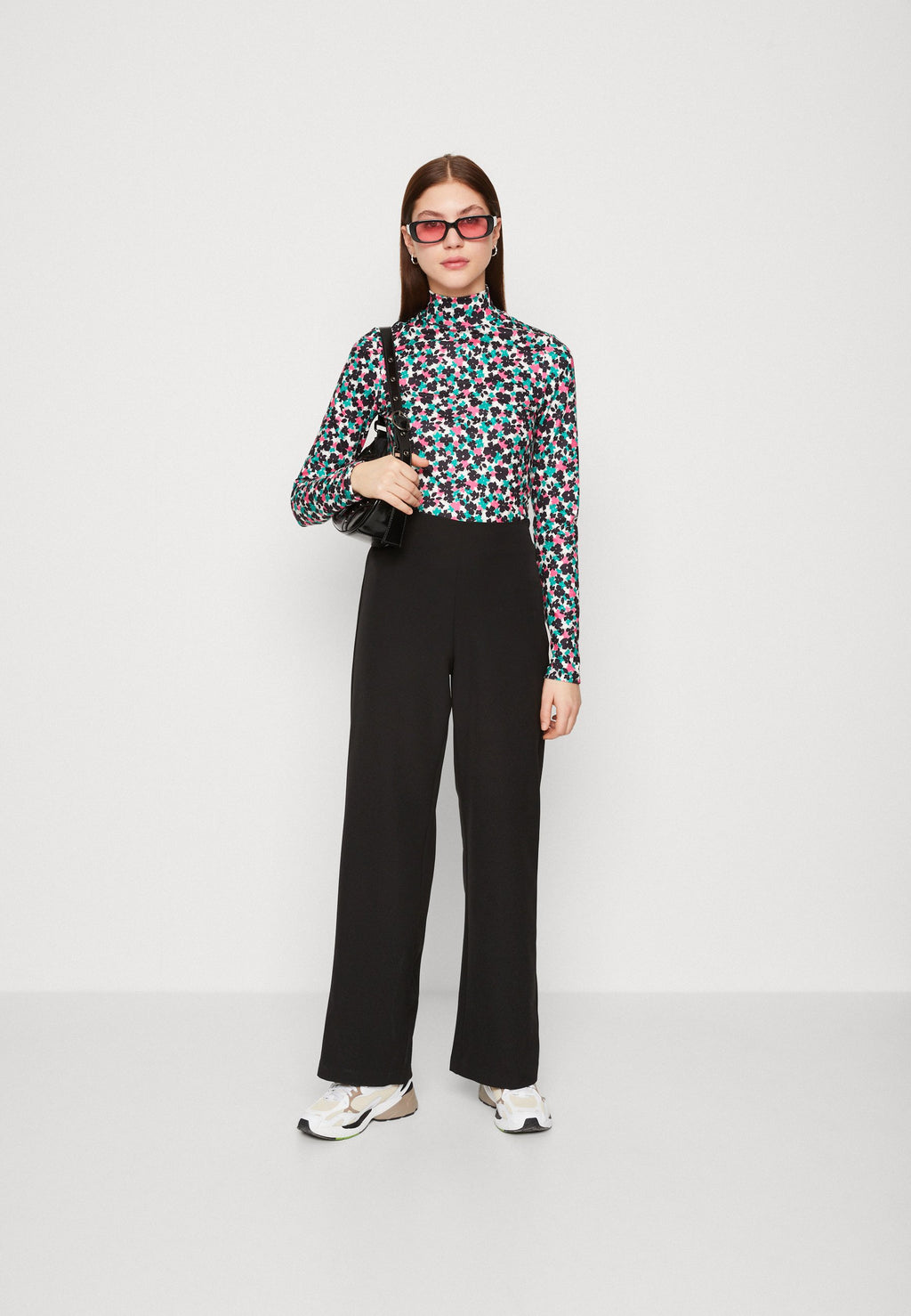 Vero Moda VMHALMIA WIDE SOLID PANT