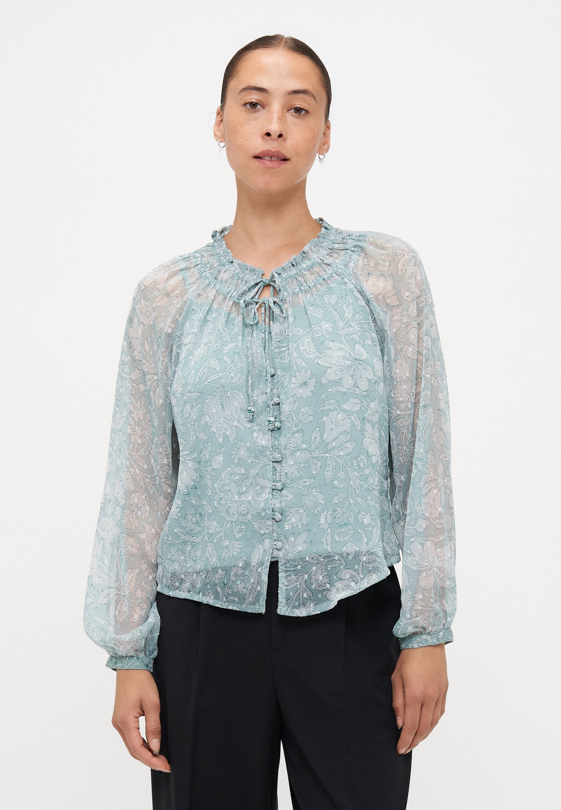 ONLELIZA LIFE V NECK STRING Media 3