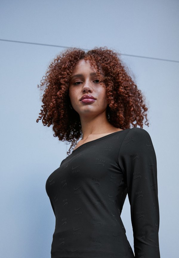 Nike Sportswear AIR - Long sleeved top - black