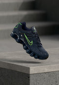 Nike Sportswear SHOX TL - Trainers - thunder blue/black/obsidian/green strike