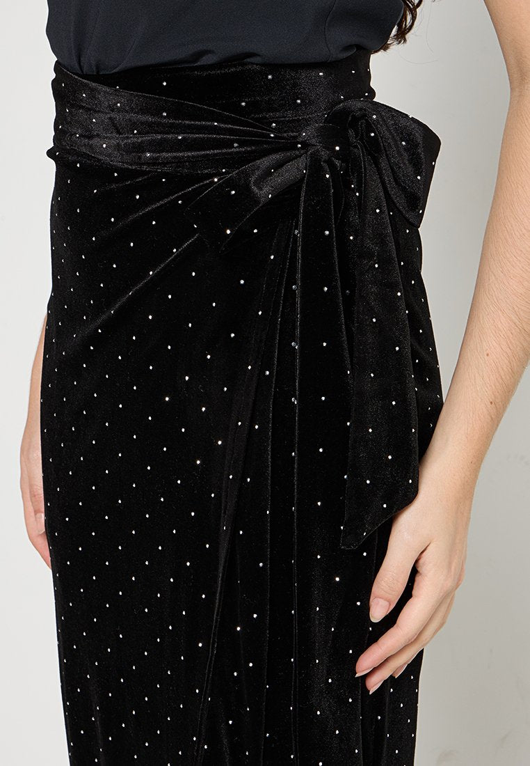 Never Fully Dressed BLACK VELVET JASPRE SKIRT