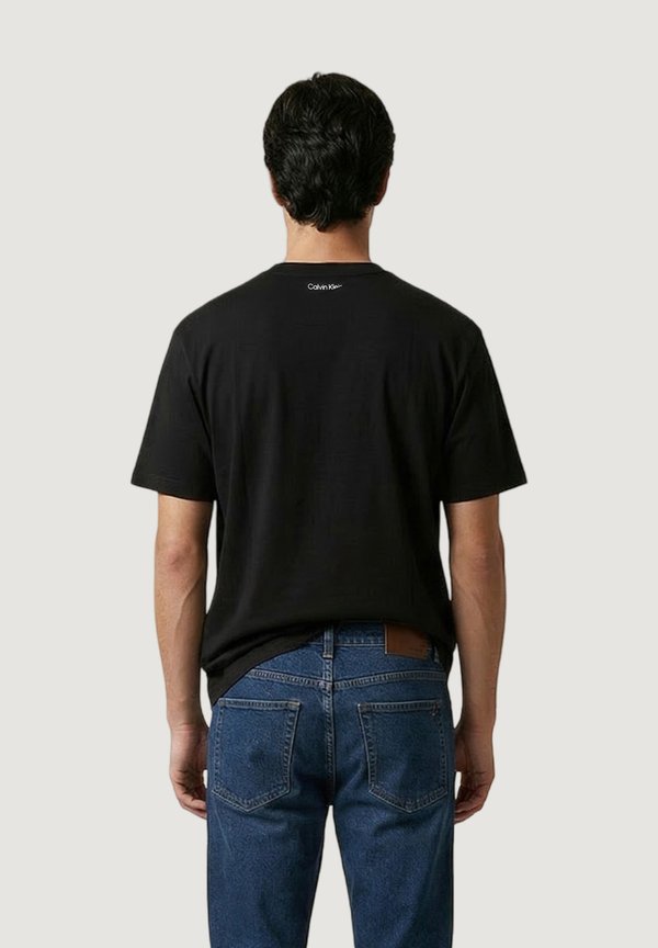Calvin Klein Jeans LV04RE827G