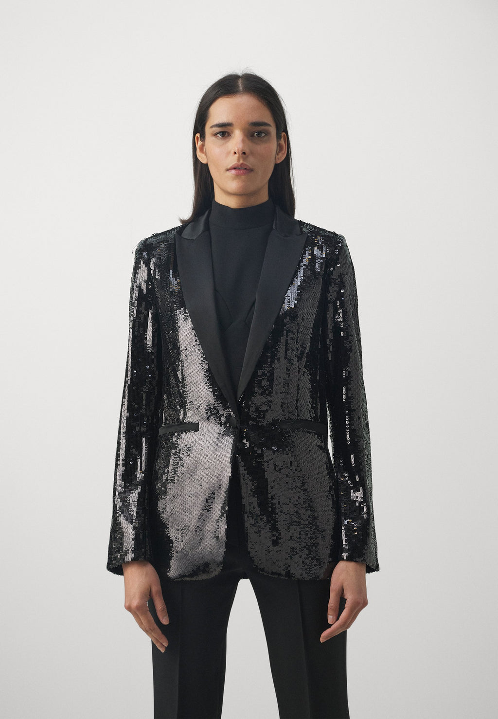 SEQUIN EVENING Media 3