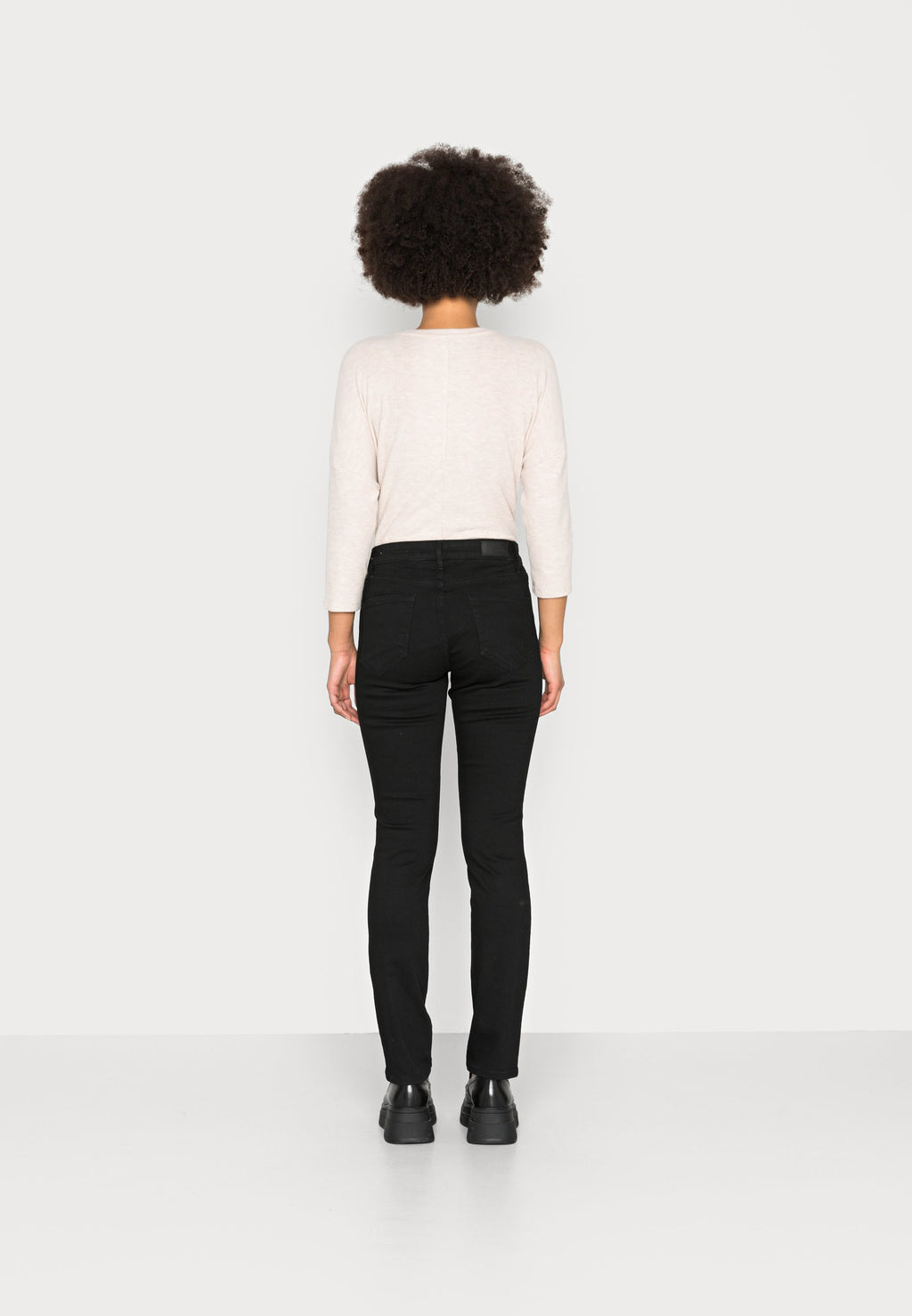 s.Oliver Jeans Slim Fit Media 4
