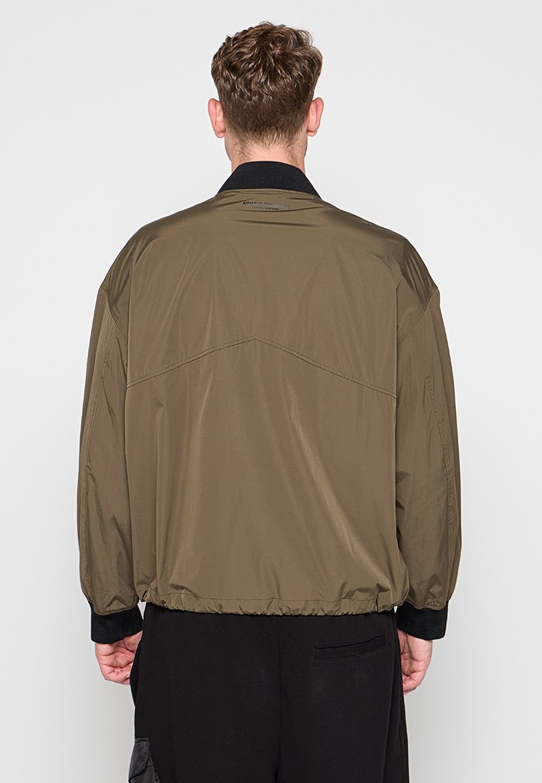Armani Exchange Bomberjacke Media 3