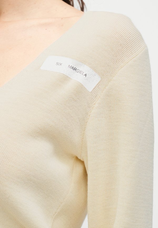 MM6 Maison Margiela V NECK